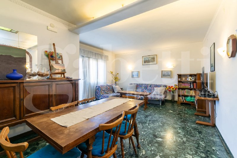 https://www.gabettivenezia.it/Appartamento vendita Venezia Via San Polo, € 598.000, 3 camere, 120 mq, Quarto piano